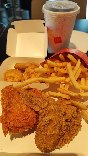 Comentarii opinii despre McDonald's Taman Ungku Tun Aminah DT