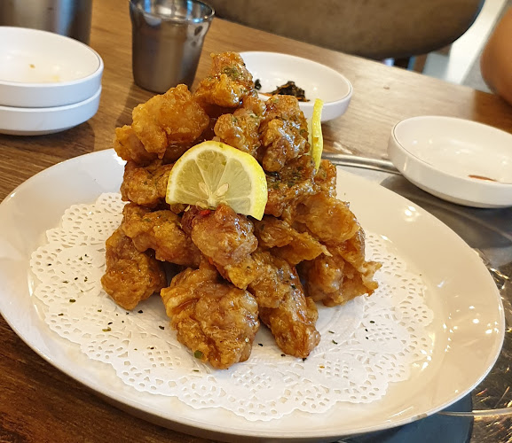 Sisters BBQ Korean Family Restaurant - Gastronomi dan perhotelan