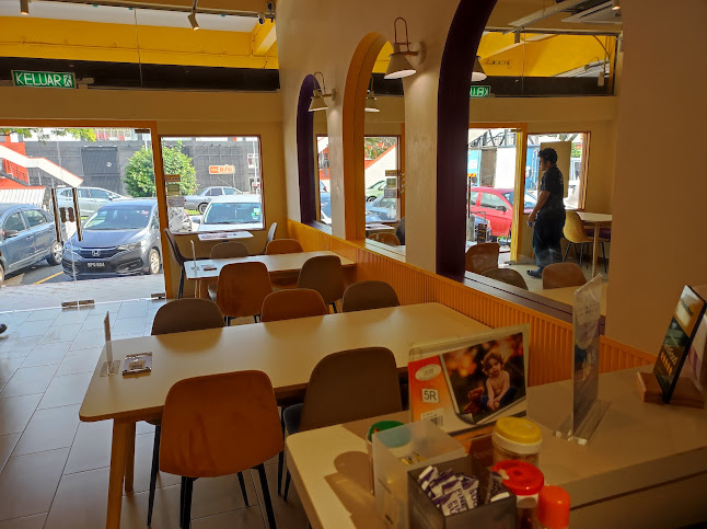 Opinii despre Pasta Ohsem & Purple Monkey în Subang Jaya - Gastronomi dan perhotelan