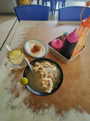 Opinii despre Restaurant Ilham în Kota Kinabalu - Gastronomi dan perhotelan