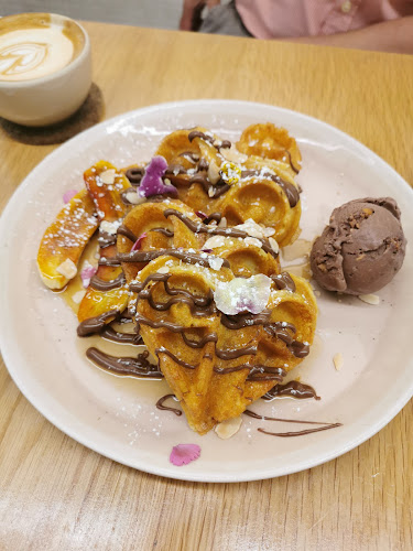 Comentarii opinii despre RaRa Coffee Bandar Utama