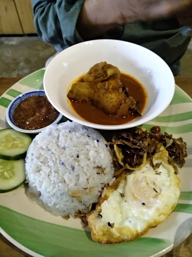 Comentarii opinii despre lima.tujoh Cafe & Guesthouse