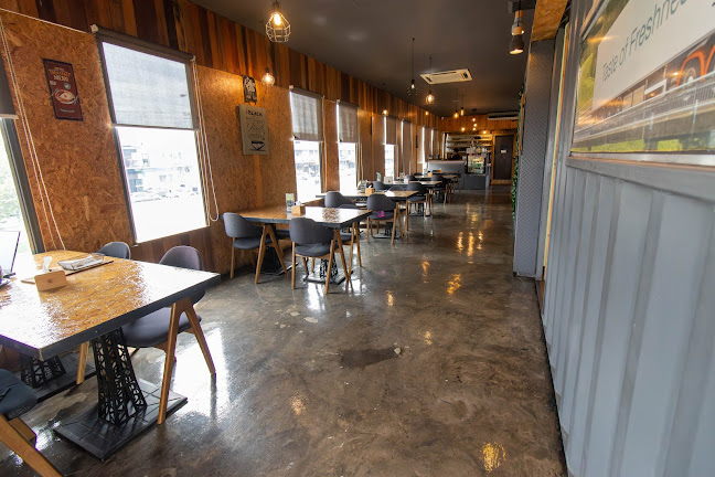 Opinii despre Prime Cafe & Restaurant în Penampang - Gastronomi dan perhotelan