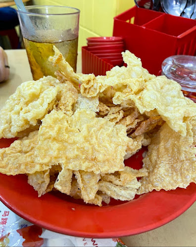 Kam Long Ah Zai Curry Fish Head