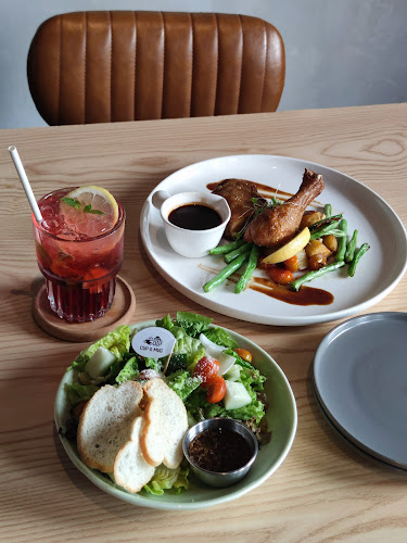 Opinii despre Cup&Mug Cafe în Kota Kinabalu - Gastronomi dan perhotelan