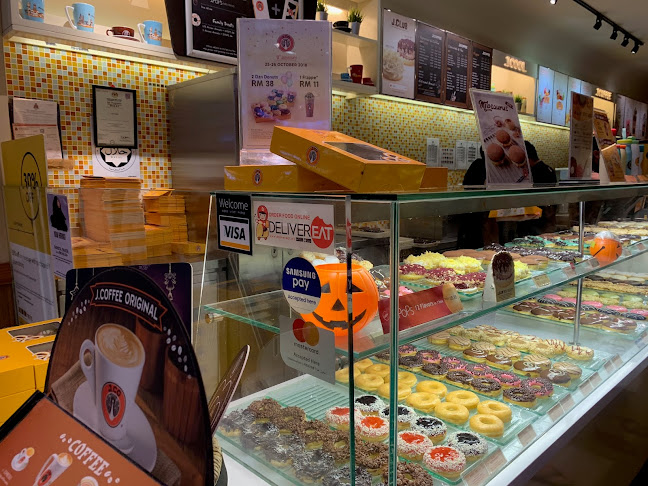 J.CO Donuts & Coffee