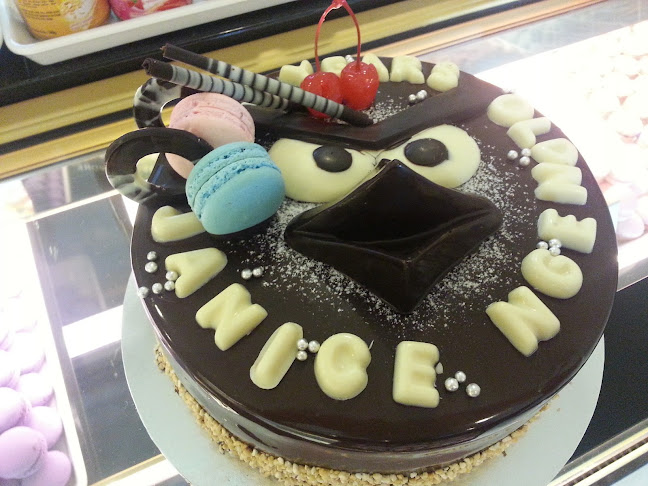 Opinii despre Reggae's Loaf Boulangeries & Patisseries în Bintulu - Gastronomi dan perhotelan