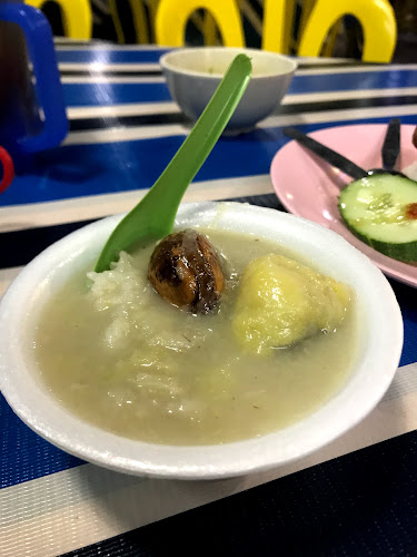 Comentarii opinii despre H Deens Corner