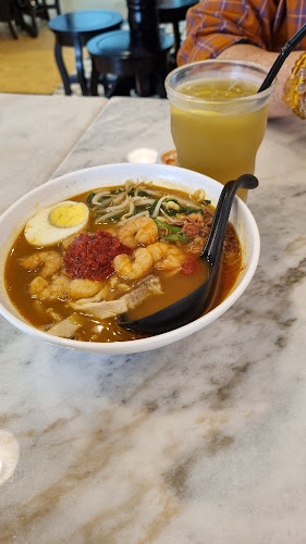 26 & 26A, Persiaran Greenhill, 30450 Ipoh, Perak