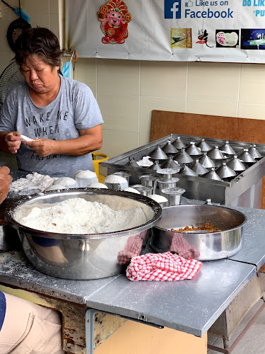 Putu Piring Tengkera - Gastronomi dan perhotelan