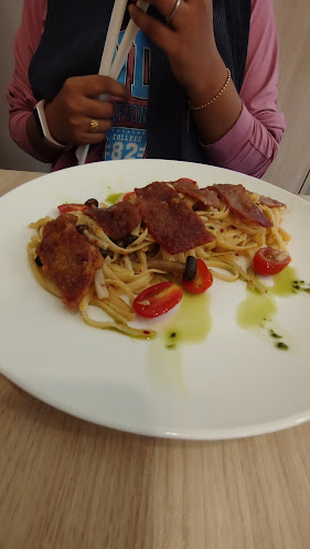 Opinii despre SECRET RECIPE SLIM RIVER în Slim River - Gastronomi dan perhotelan