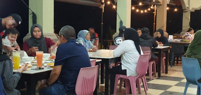 Restoran Putera Duyong - Gastronomi dan perhotelan