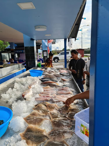 No 584, Kampung, Pulau Duyong Besar, Pulau Duyong, 21200 Kuala Terengganu, Terengganu