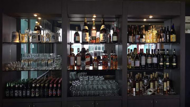 Opinii despre Da Vinci Club în Kuching - Gastronomi dan perhotelan