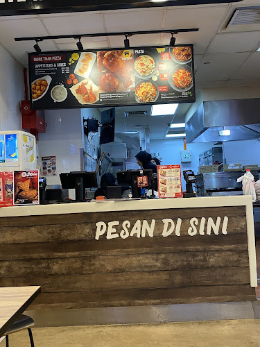 Pizza Hut Delivery Alam Mutiara - Gastronomi dan perhotelan