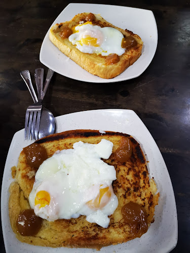 Opinii despre Intan's Oven Bakery & Cafe în Kuantan - Gastronomi dan perhotelan