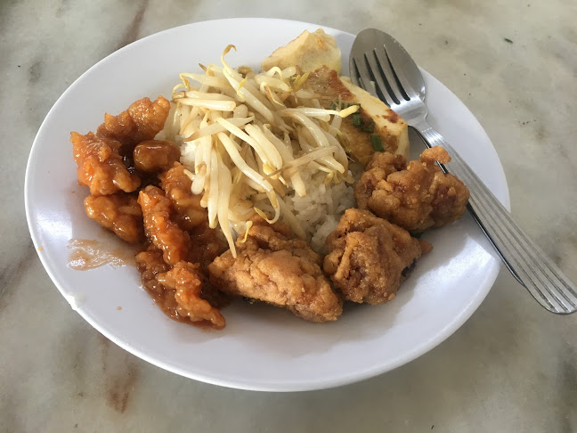 Kedai Makanan Koh - Menglembu