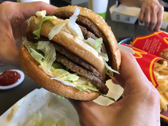 Comentarii opinii despre McDonald's Meru Raya DT