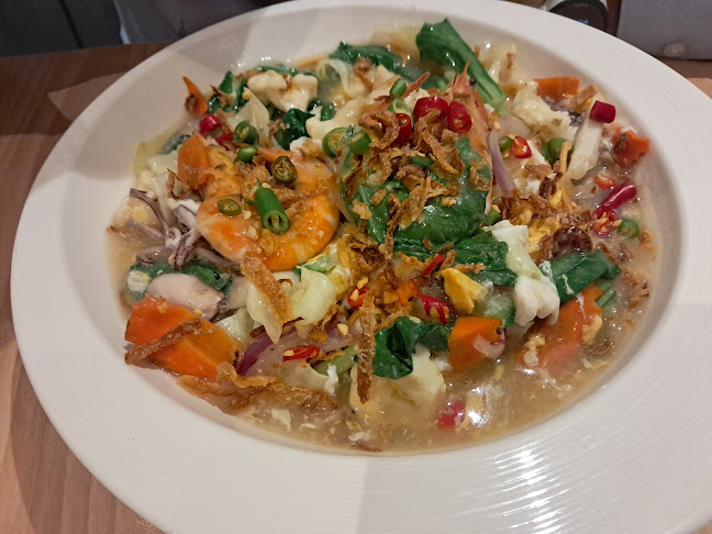 Emilyns & Cafe - Shah Alam