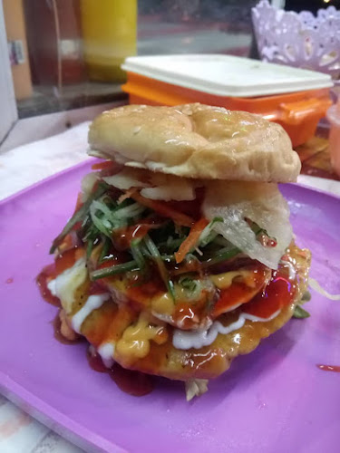 Kedai Kotak Merah Depan Wisma GMC, Jalan Yahya Ahmad, 23000 Kuala Dungun, Terengganu