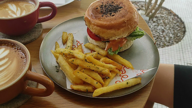 RaRa Coffee Bandar Utama