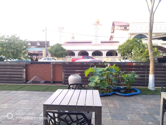 S/36 2245-A, Batu 3 1/2, Jalan Pengkalan Chepa, 16100 Kota Bharu, Kelantan