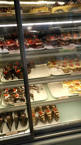 Comentarii opinii despre Kedai Kek Berry