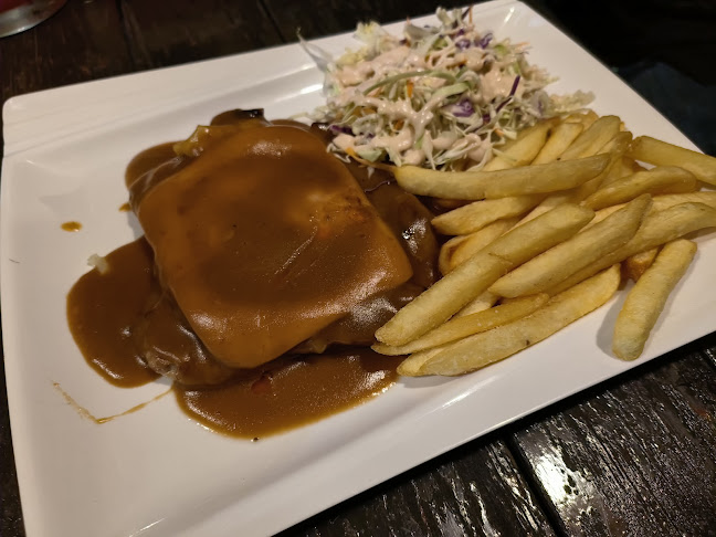 21st Century Cafe - Gastronomi dan perhotelan