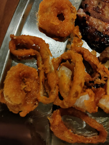 Howdy Grillhouse - Kuching