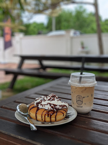 Comentarii opinii despre Aurora Coffee House