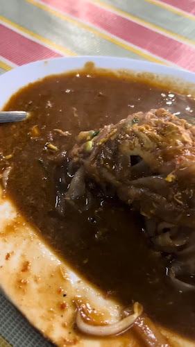 Along Char Koey Teaw - Gastronomi dan perhotelan