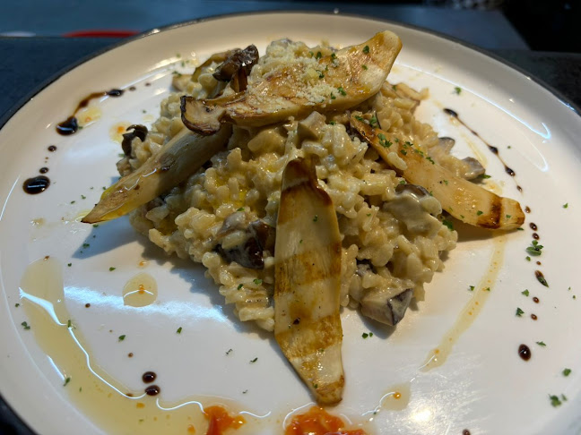 Toscani's Wine & Dine Cafe - Kota Kinabalu