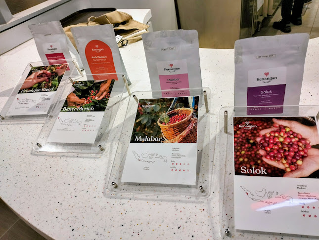 Lot KG-5, Aeon Mall Shah Alam Lot 2437, No.1 Jalan Akuatik 13/64, D'Kayangan, Seksyen 13, 40100 Shah Alam, Selangor