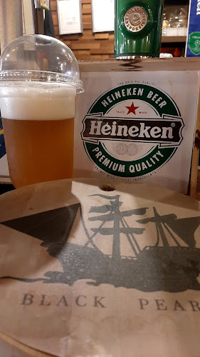 Black Pearl - Gastronomi dan perhotelan