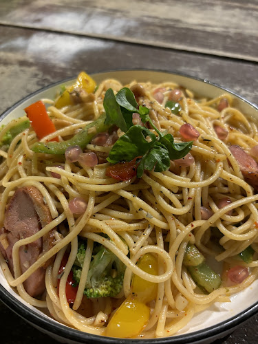 Salaza & Sons Bike Cafe