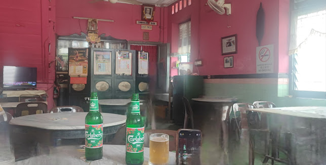 Sinhalese Bar - Gastronomi dan perhotelan