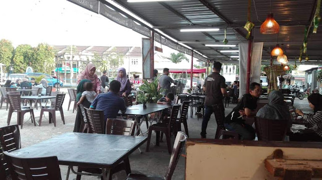 Opinii despre TEKO Sidewalk în Ayer Molek - Gastronomi dan perhotelan