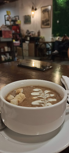 Country Road Cafe - Sungai Petani