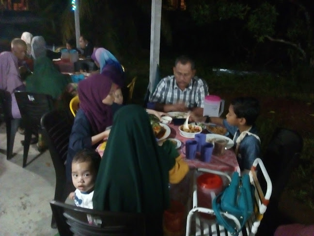 Syed Hairol Tomyam Seafood - Jerantut