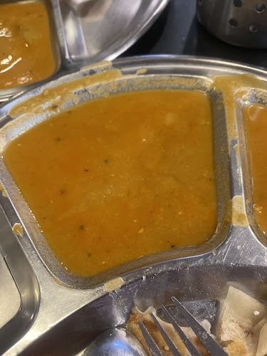 Ariff Maju Bistro - Gastronomi dan perhotelan