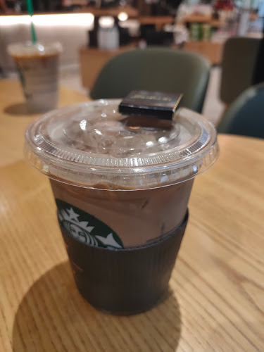 Starbucks Reserve Gurney Plaza