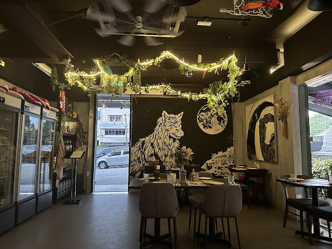 Undisclosed Location - Gastronomi dan perhotelan