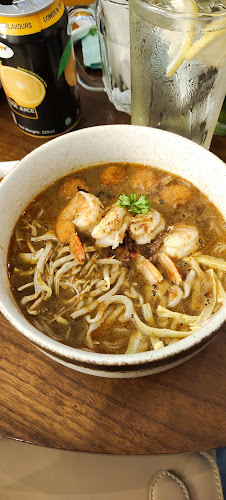 Comentarii opinii despre Parsley Miri