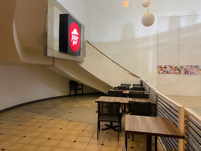 Pizza Hut Restaurant Berjaya Times Square - Kuala Lumpur