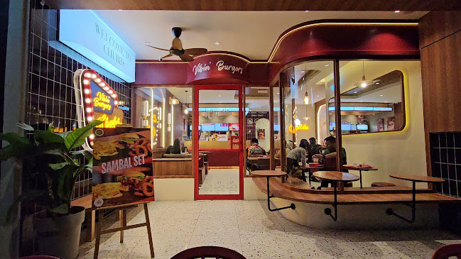 Chubbs Jalan Tun Jugah Outlet