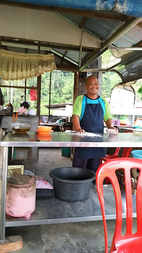 Kedai Makan Jamil/Zamil tepi Bendang Telok Batu