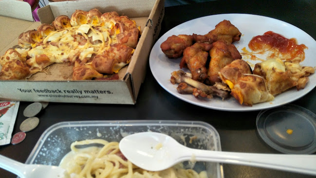 Pizza Hut Delivery Marang