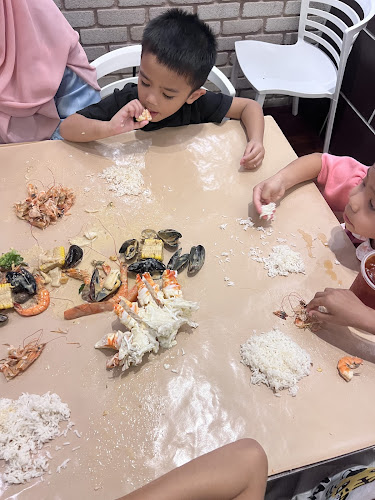 Cengkerang Seafood Jumble - Gastronomi dan perhotelan