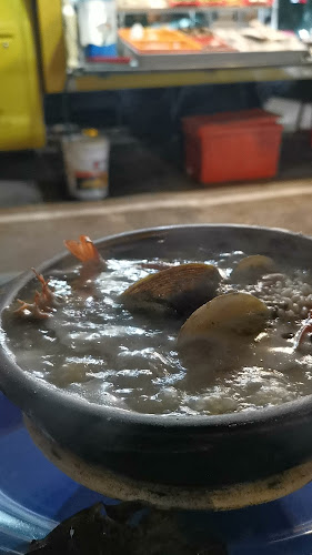 Opinii despre Lao Ma Zi Ikan Bakar 老妈子烧鱼 în Johor Bahru - Gastronomi dan perhotelan