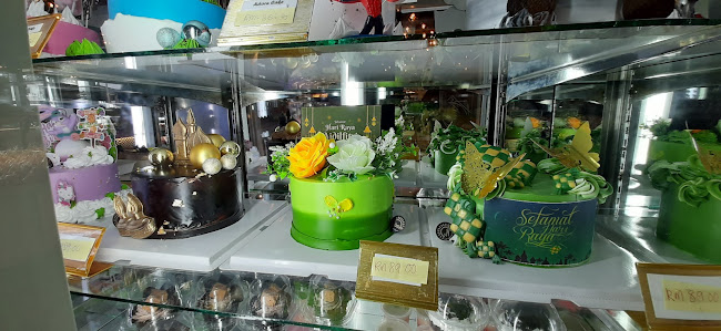 Comentarii opinii despre Sunlight Cafe And Cake House